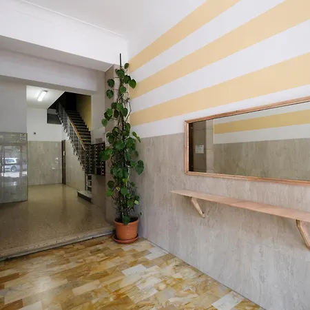 Terrace View - 5 Minuti Dal Mare راباللو